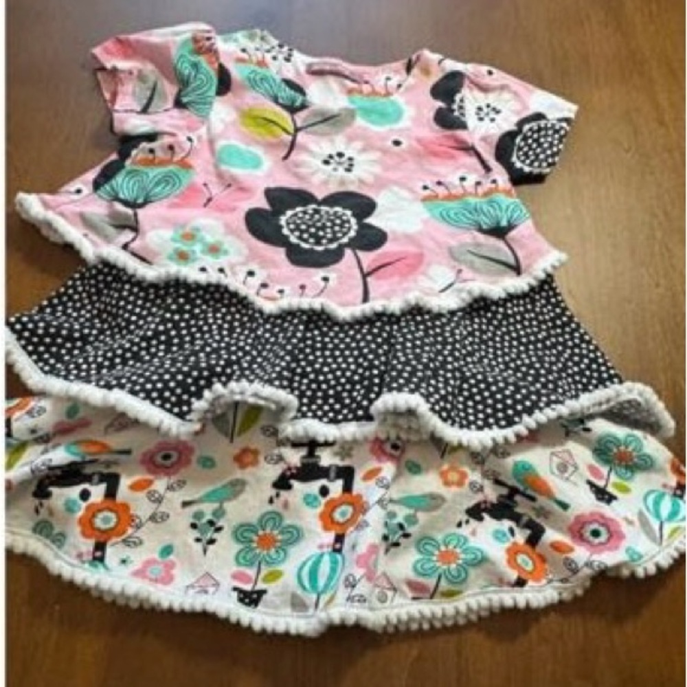 Jelly The Pug Girls Dress size 7 Floral & Polka Dot Multicolor